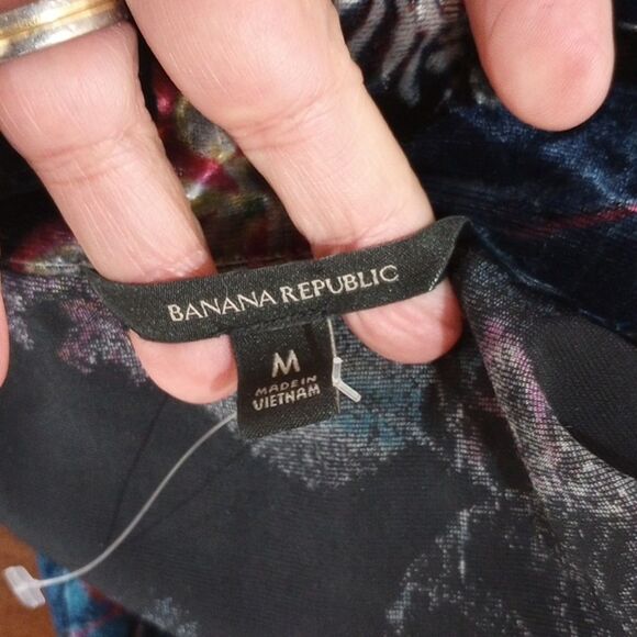 Banana Republic Velvet Watercolor Zebra Pajama Set Lounge Set, Size M - NWOT - Picture 10 of 13